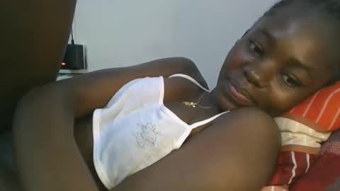 Snapshot of jollynabeb chatting on October 5, 12:48 am jollynabeb online show from October 5, 12:48 am