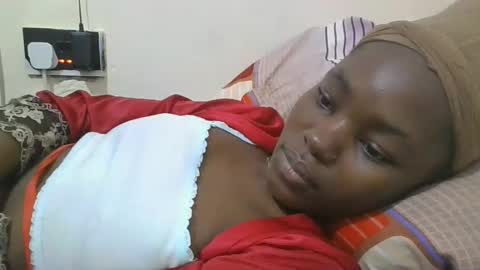 Snapshot of jollynabeb chatting on October 7, 2:27 am jollynabeb online show from October 7, 2:27 am