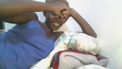 Snapshot of jollynabeb chatting on September 18, 7:12 pm jollynabeb online show from September 18, 7:12 pm