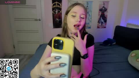 Mila online show from April 2, 3:26 am