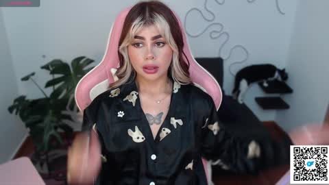 josephine   independent model    online show from December 9, 2:34 am