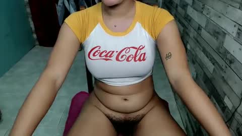 Snapshot of joycum_xxx chatting on December 17, 1:49 pm JOY in your heart online show from December 17, 1:49 pm