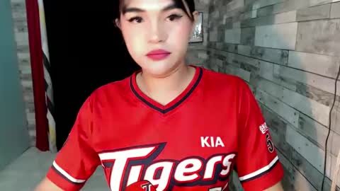 Snapshot of joycum_xxx chatting on January 15, 10:24 pm JOY in your heart online show from January 15, 10:24 pm