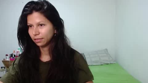 juan19901 online show from March 2, 1:09 pm
