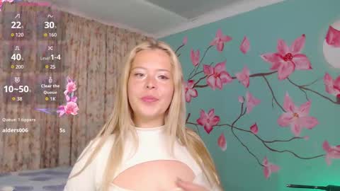 Juanita online show from February 17, 10:31 pm