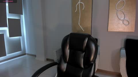 Juanita Clay online show from October 26, 12:33 pm