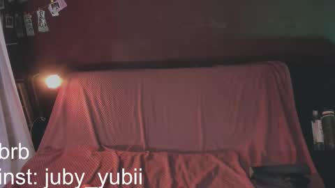 Snapshot of juby_yubi chatting on October 16, 1:47 pm Arina online show from October 16, 1:47 pm