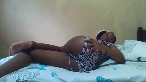 juice_petite3 online show from January 7, 8:24 am