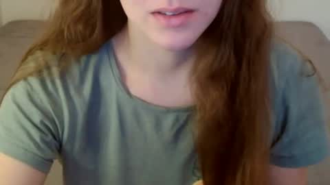 Snapshot of juicetalia chatting on December 14, 9:18 am JuiceTalia online show from December 14, 9:18 am