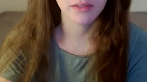Snapshot of juicetalia chatting on December 13, 9:15 am JuiceTalia online show from December 13, 9:15 am