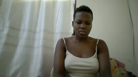 Snapshot of juicy_bella2 chatting on November 1, 7:56 am juicy_bella2 online show from November 1, 7:56 am