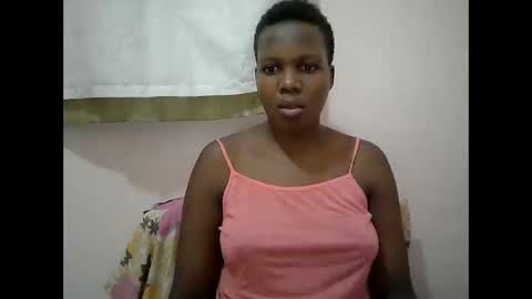 juicy_bella2 online show from September 8, 3:44 pm