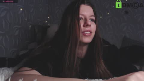 laura online show from October 23, 10:43 am