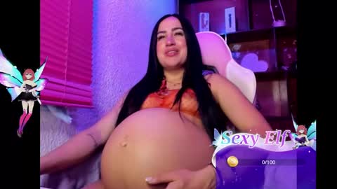 Snapshot of juicy_peach_ass chatting on December 19, 11:46 pm valeska online show from December 19, 11:46 pm