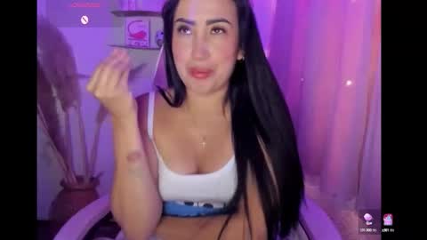 Snapshot of juicy_peach_ass chatting on September 14, 7:01 pm valeska online show from September 14, 7:01 pm