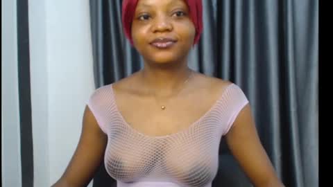Wet Baddie online show from February 3, 6:39 pm