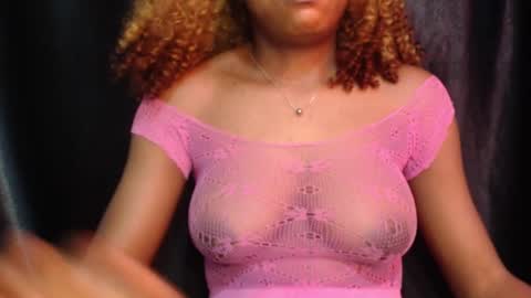 Wet Baddie online show from February 14, 6:29 pm