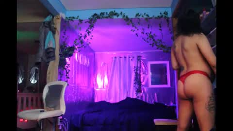 juicyjayxxx69 online show from April 17, 2:02 am