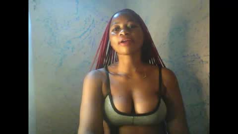 juicypiexx online show from January 9, 9:41 pm