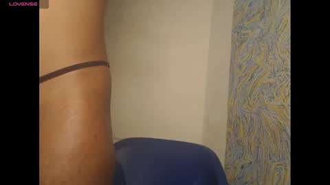 juicypiexx online show from January 10, 7:11 pm