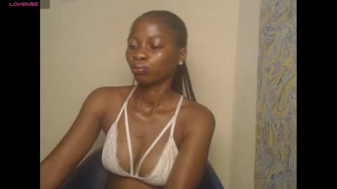 juicypiexx online show from January 9, 7:08 pm