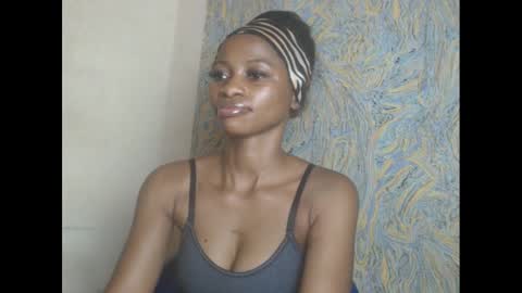 juicypiexx online show from February 16, 5:15 am
