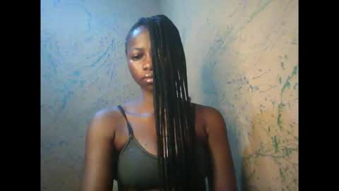 juicypiexx online show from October 9, 5:00 am