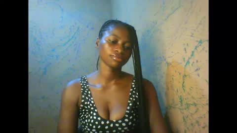 juicypiexx online show from October 2, 2:05 am