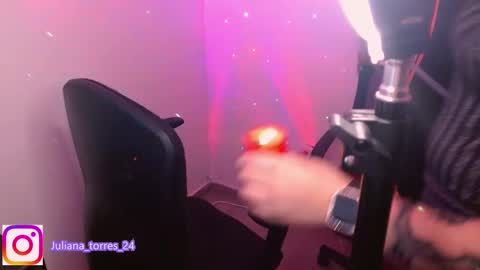  Juliana Torres  online show from January 30, 3:40 pm