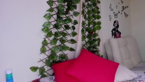 Juli online show from October 11, 4:42 pm