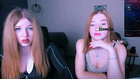 Snapshot of juli_kisss chatting on December 14, 7:36 pm juli kisss online show from December 14, 7:36 pm