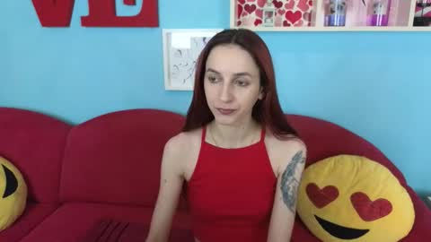 JuliaJae online show from February 2, 7:07 am