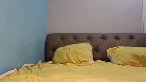 Snapshot of julia_giulia chatting on October 29, 6:10 pm julia_giulia online show from October 29, 6:10 pm