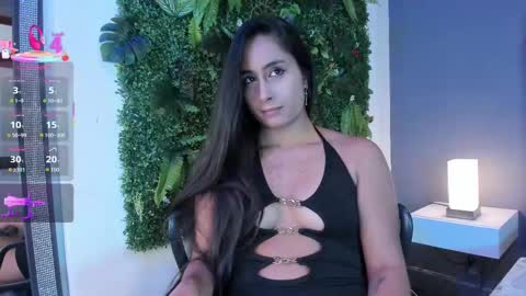 Snapshot of julia_martinezz_ chatting on September 17, 11:41 am J U L IA   M A R T I N E Z online show from September 17, 11:41 am