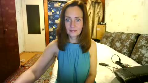 juliaa_foxi online show from December 3, 6:38 pm