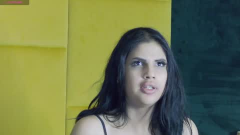 Snapshot of juliaharveyy chatting on January 20, 5:26 am Julia online show from January 20, 5:26 am