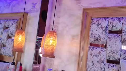 juliana_mendez25 online show from October 22, 8:47 pm