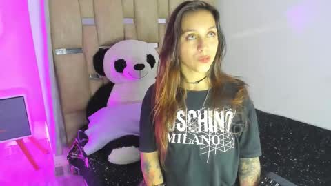 Snapshot of julianacarter chatting on September 8, 7:35 pm JulianaCarter online show from September 8, 7:35 pm