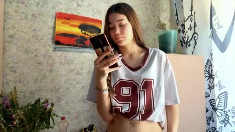 Viola online show from April 18, 12:57 am