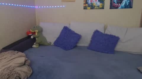 Jul online show from December 22, 9:44 am