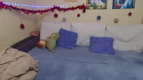 Jul online show from December 28, 4:20 pm