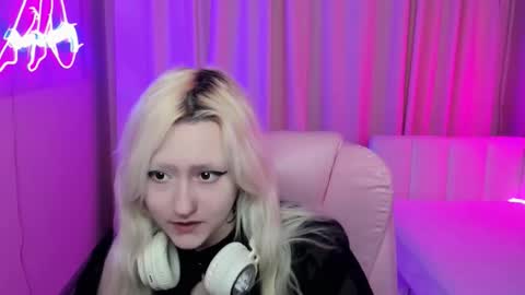 JuliaSharkk online show from October 1, 8:58 pm