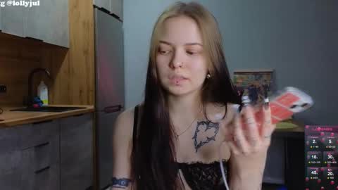 Snapshot of julidropp chatting on March 4, 7:32 pm julidropp online show from March 4, 7:32 pm