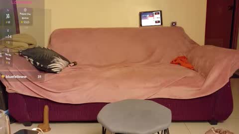 julie_vixen online show from January 9, 11:53 pm