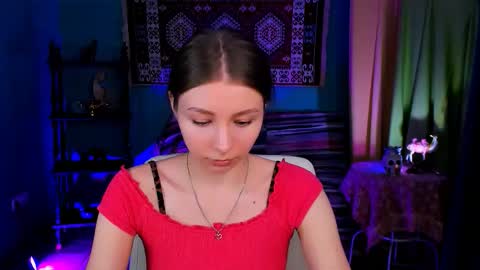 juliedaniel online show from December 1, 8:18 am