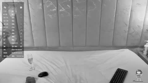 juliedeep online show from March 7, 5:42 pm