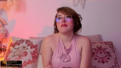 Snapshot of julieta_cooper20 chatting on September 24, 4:33 am Juli online show from September 24, 4:33 am