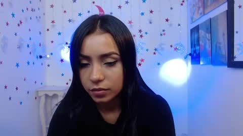 julieta_fn online show from February 7, 12:17 pm