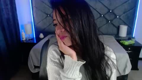 Snapshot of julietacollins06 chatting on October 1, 1:38 pm julietacollins06 online show from October 1, 1:38 pm