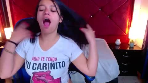 julietacollins06 online show from February 3, 2:33 pm